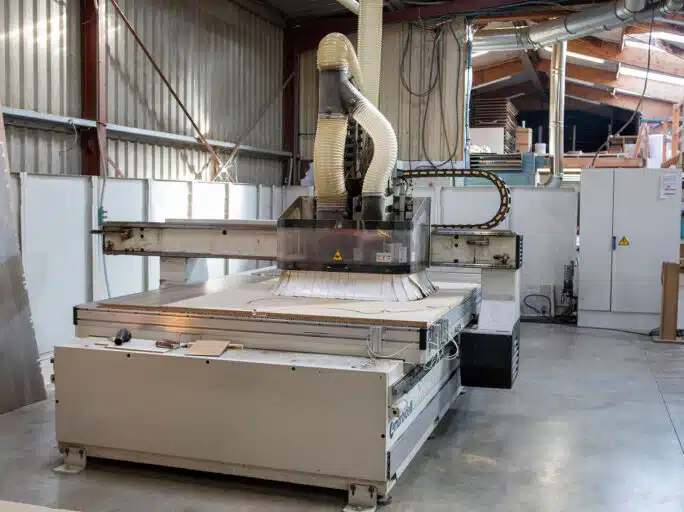 Machine centre d'usinage table aspirante